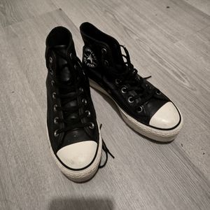 Women's converse leather black 6.5